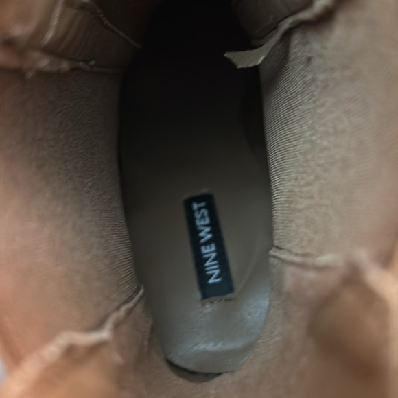 Nine West Ream2 Chelsea Heeled Booties Women’s Size 9.5 - Picture 9 of 9